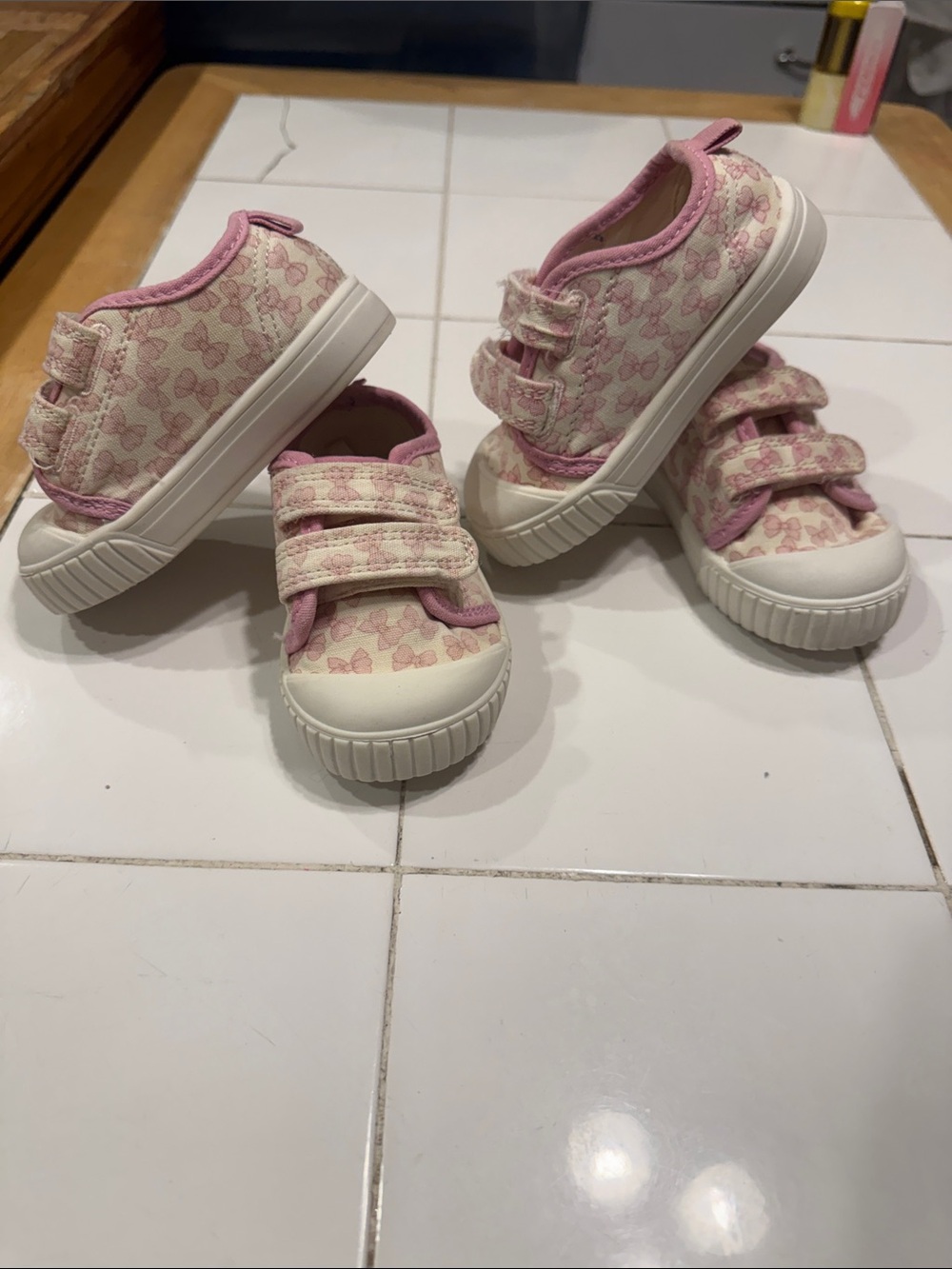 Baby girl shoes     2 pair for one price